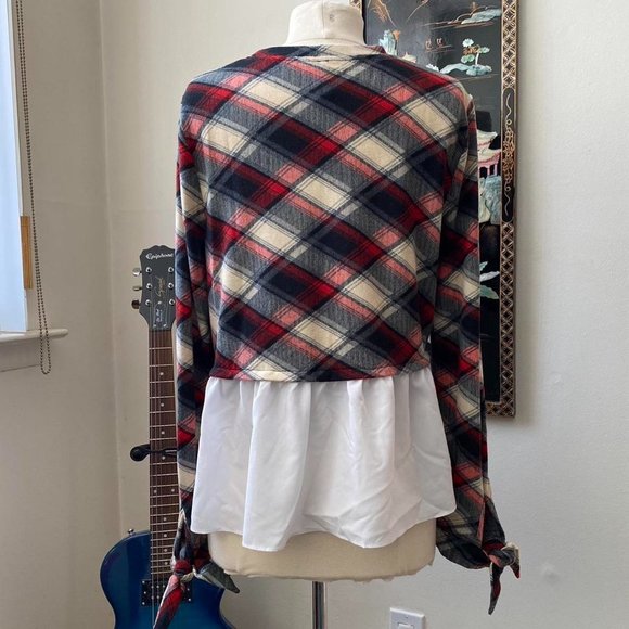 Layered Look Tartan Plaid with Chiffon Blouse. Design Lab. S/P. - Picture 3 of 4
